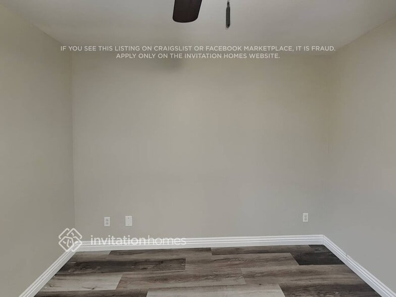 Building Photo - 10525 Silver Cholla Ct