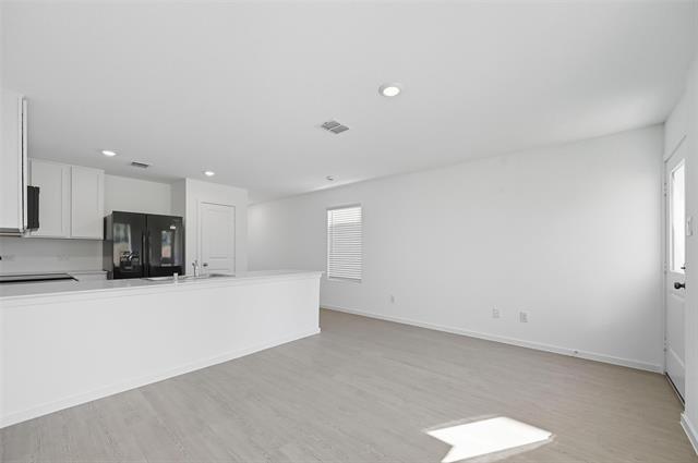 Building Photo - 823 Sandhill Crane Ln