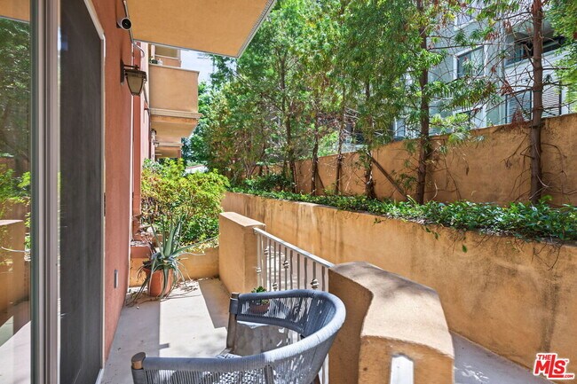 Building Photo - 1511 Camden Ave