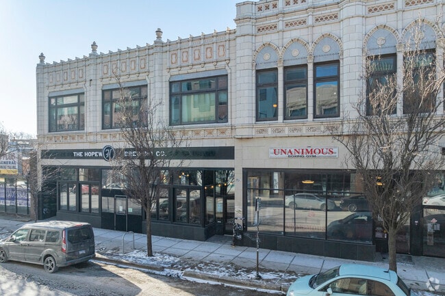 Building Photo - 2760-78 N Milwaukee Ave