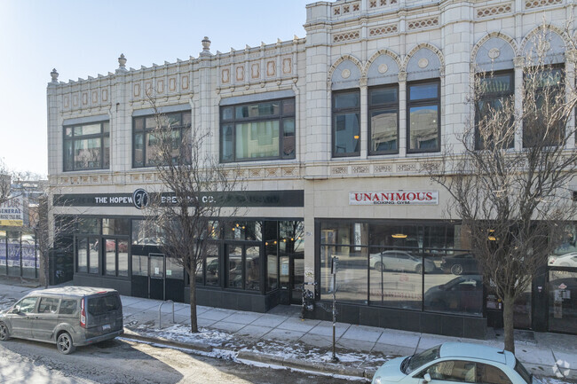 Building Photo - 2764-2778 Milwaukee