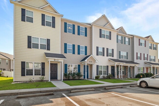 Building Photo - 415 Caldwell Loop