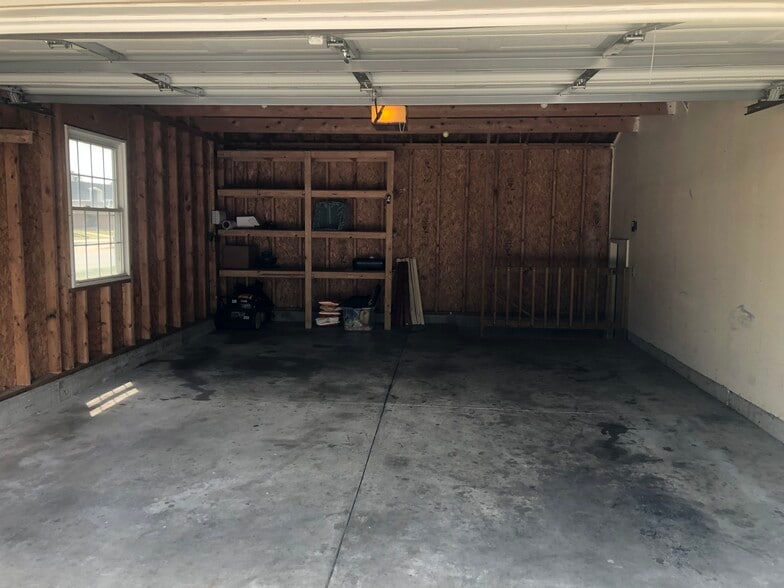 Building Photo - 3005 N 50th St