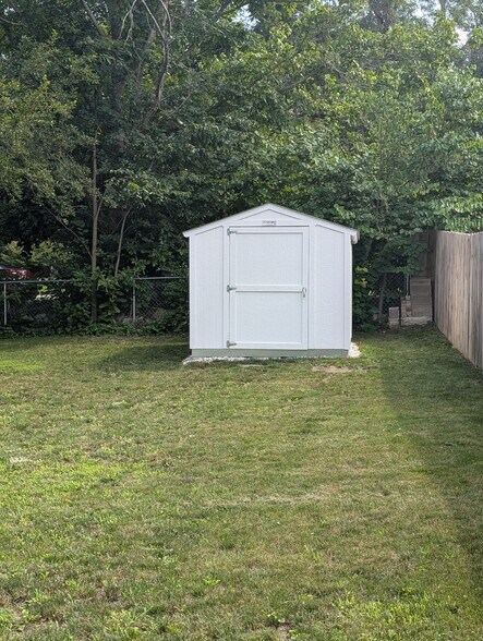 Shed - 2214 Hamilton Rd