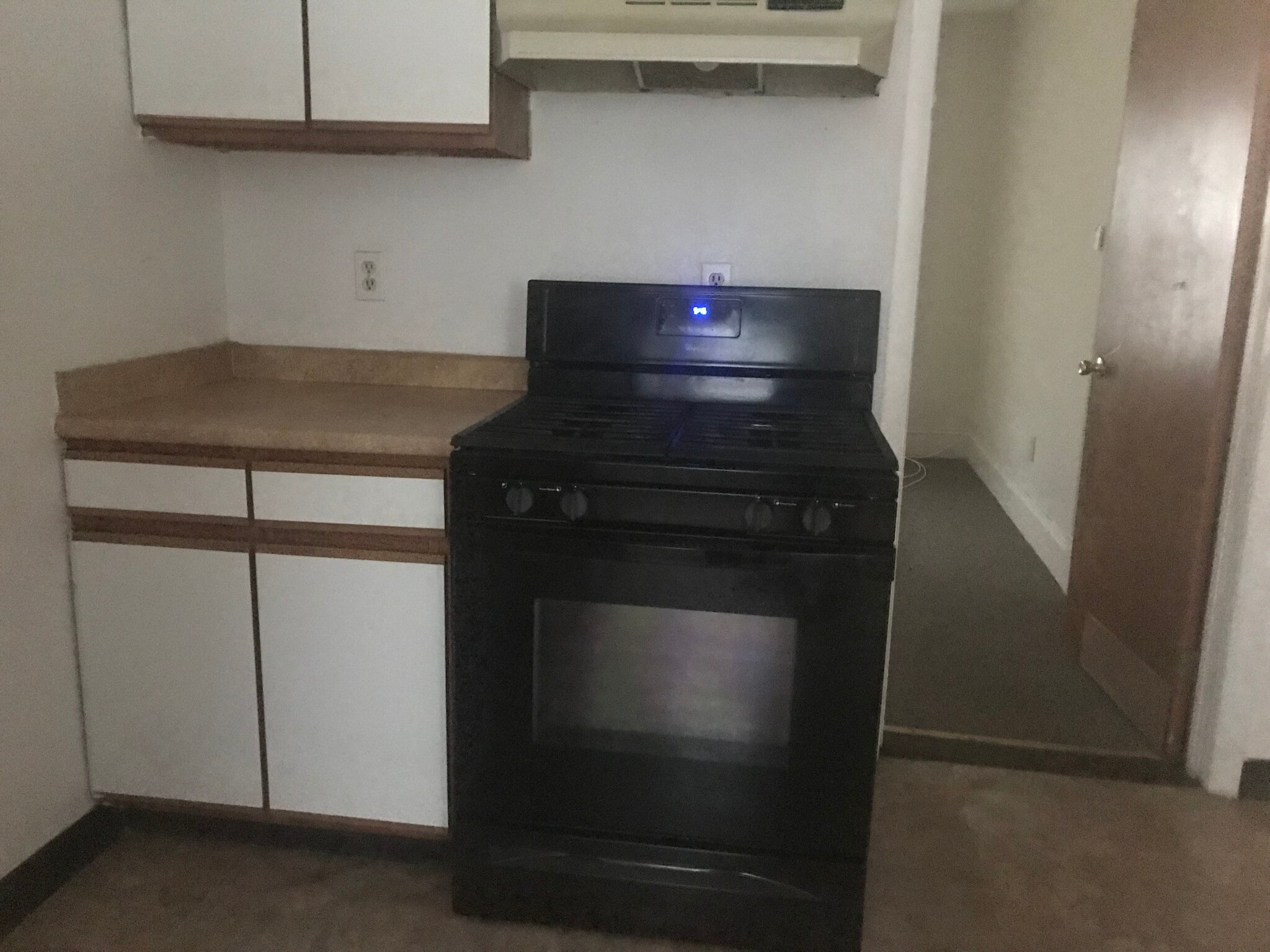 Building Photo - 62 Heath St