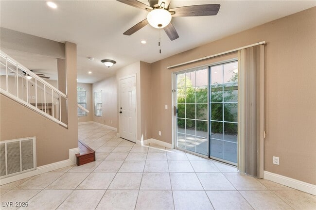 Building Photo - 8449 Majestic View Ave