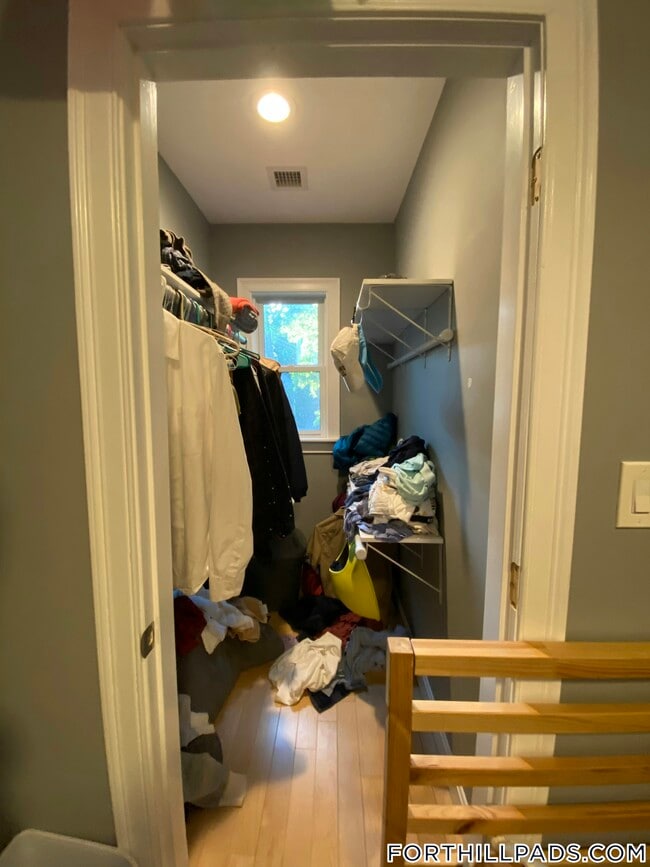 Building Photo - 31-33 Thornton St.