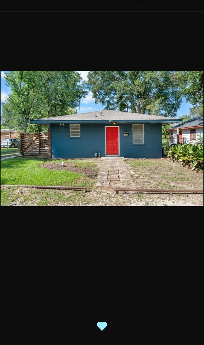 Building Photo - 3737 Maywood Ave