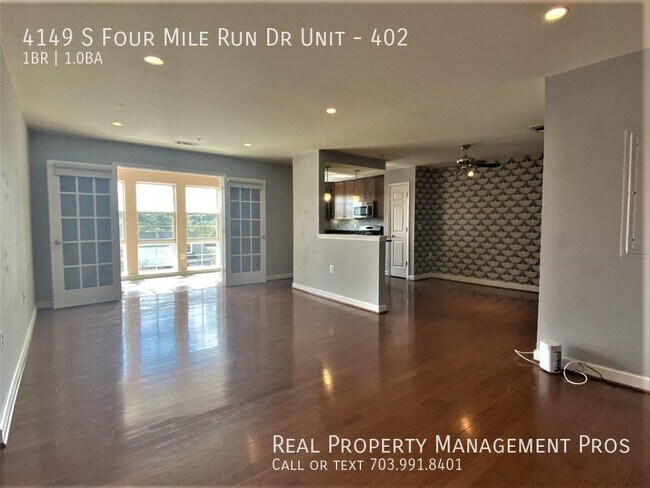 Building Photo - 4149 S Four Mile Run Dr