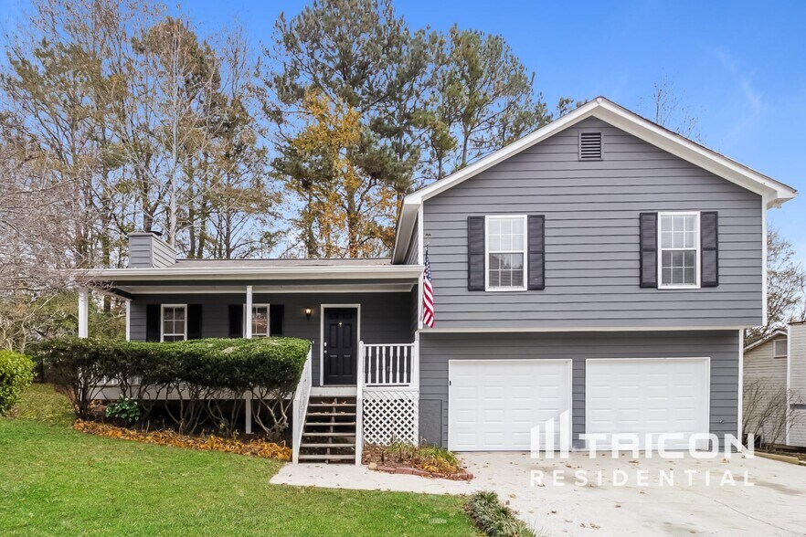 Primary Photo - 104 Salem Pl