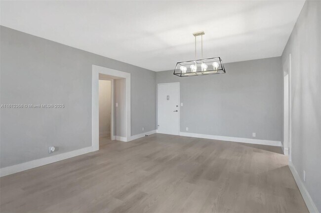 Building Photo - 2851 S Ocean Blvd