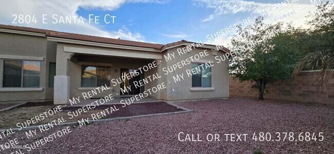 Building Photo - 2804 E Santa Fe Ct