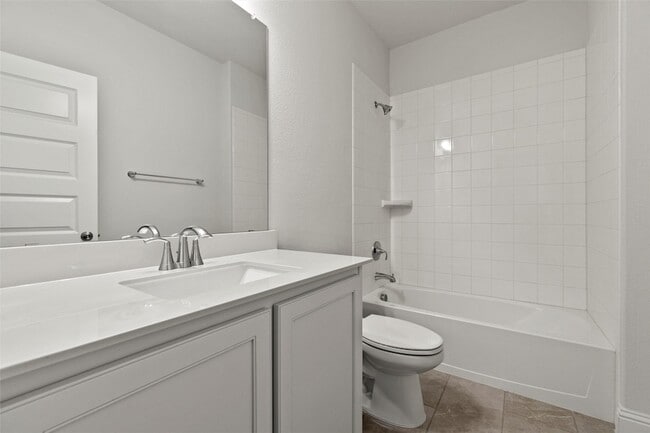 Building Photo - 1000 Mason St