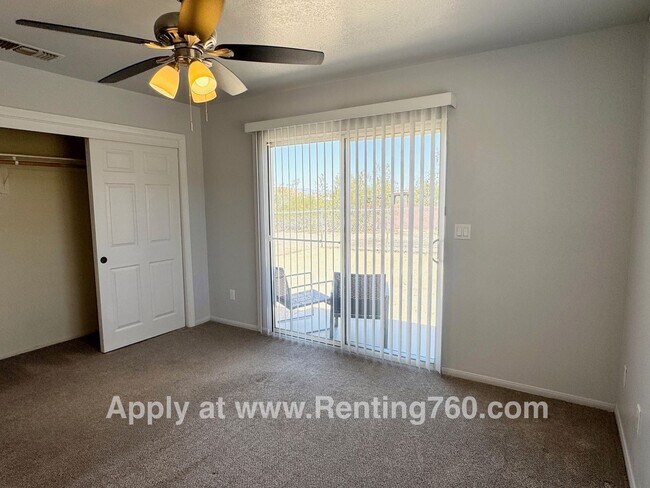 Building Photo - Clean and Well Maintained 2 Bed Home Near Military base