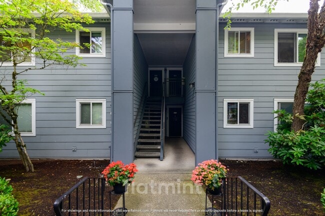 Building Photo - 12636 100th Ln NE