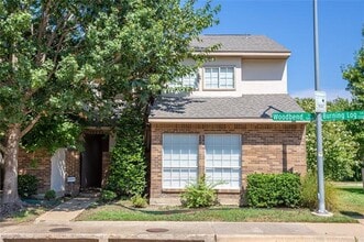 Building Photo - 13234 Woodbend Ln