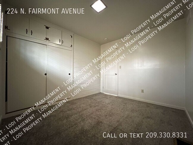 Building Photo - 224 N Fairmont Ave