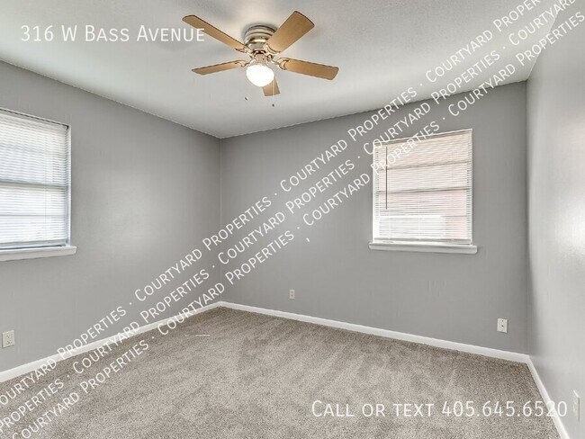 Building Photo - 316 W Bass Ave