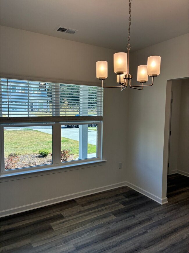 Building Photo - BRAND NEW SINGLE FAMILY HOME IN LOGANVILLE