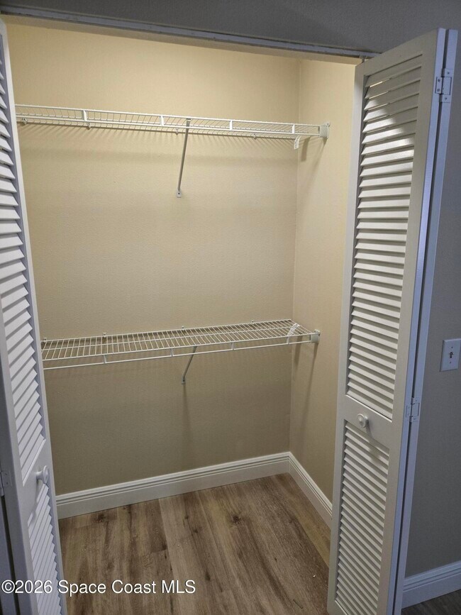 Building Photo - 189 Seawind Dr