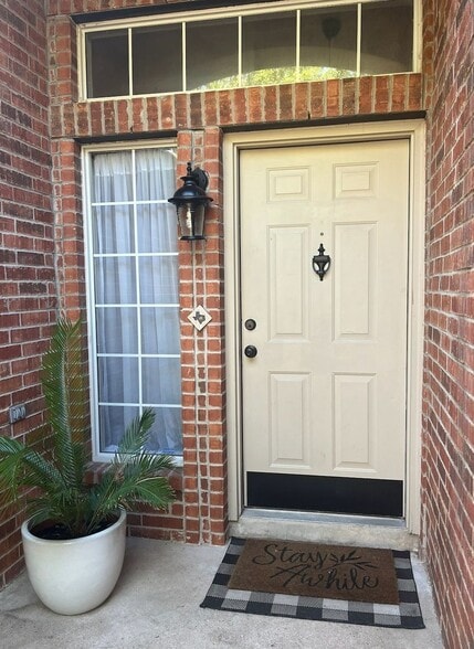 Building Photo - 4319 S Summercrest Loop