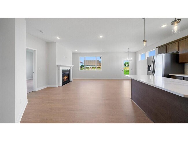 Building Photo - 123 Gambel St