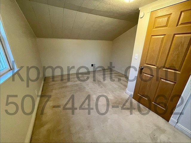 Building Photo - 502 Chestnut St