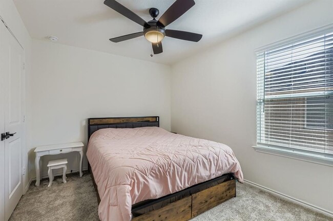 Building Photo - 3927 La Contenta Ln