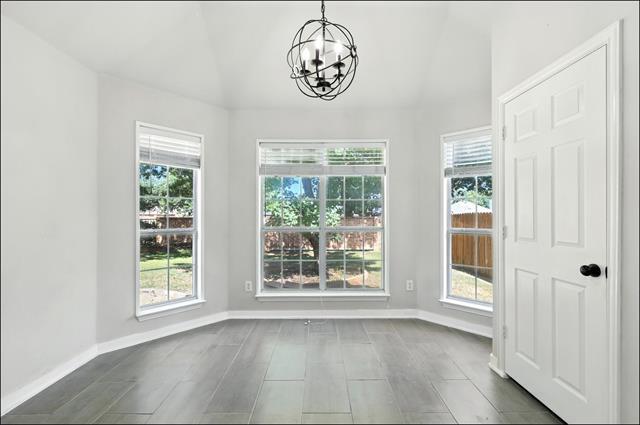 Building Photo - 5004 Springflower Dr