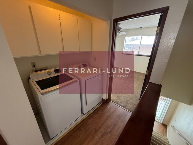 Building Photo - ?? 2 Bed / 1.5 Bath Townhome – Central Sparks Near Baring Blvd - Kay DeAlba Property!! ??