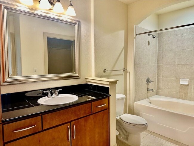 Building Photo - 3445 Stratford Rd NE