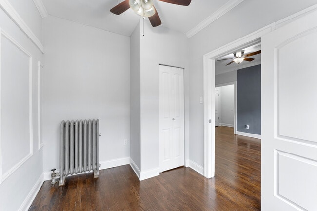 Building Photo - 6112 N Winthrop Ave