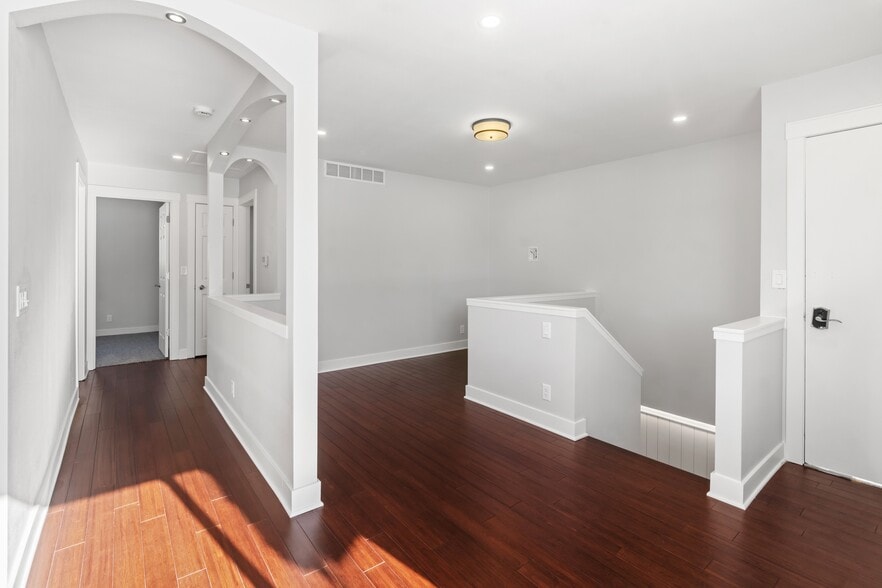 Building Photo - N6453 Harold St