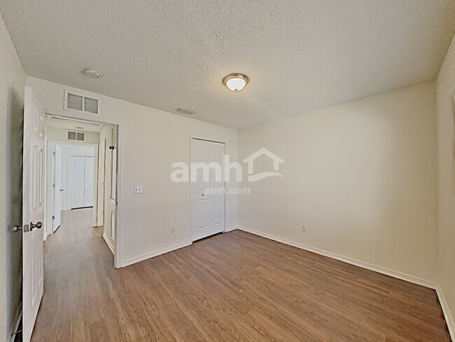 Building Photo - 12119 Feldwood Creek Ln