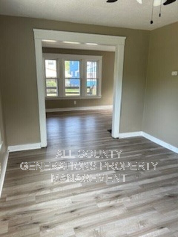 Building Photo - 7700 Goodman Ave