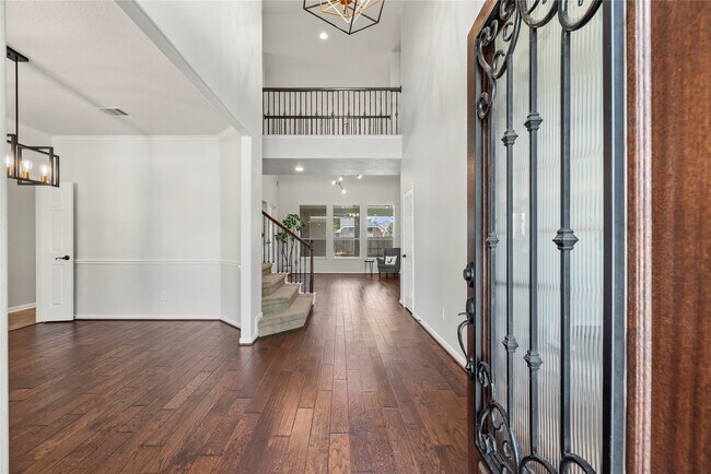 Building Photo - 26215 Salt Creek Ln