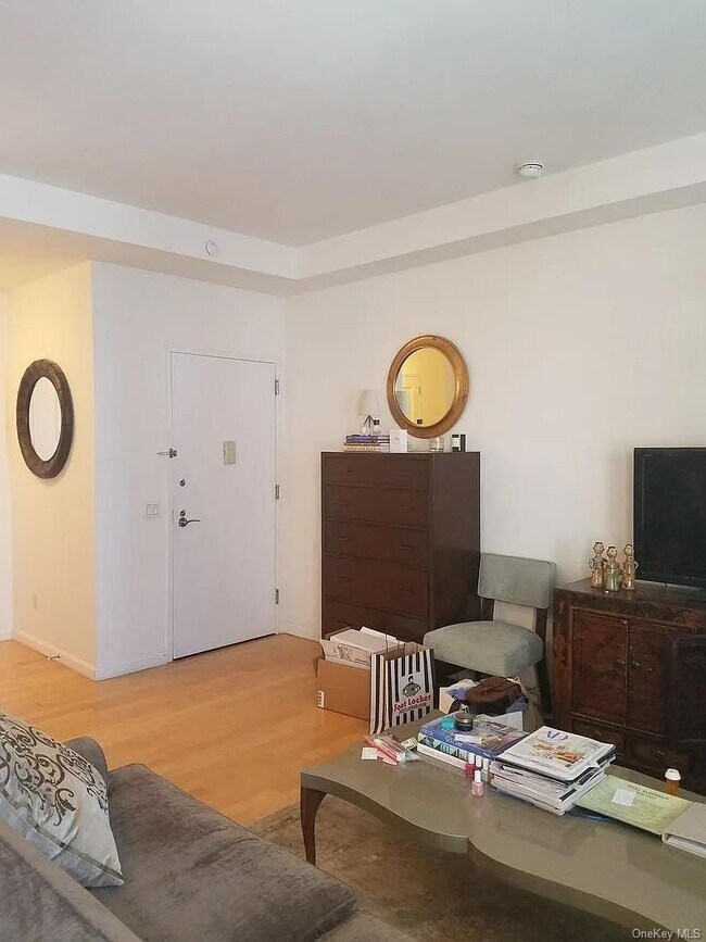 Building Photo - 20 West St