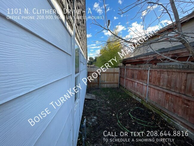 Building Photo - Updated 2 Bedroom Near Veterans Pkwy-$500 ...