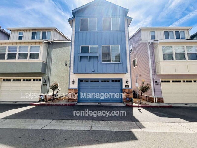 Building Photo - 2609 Willow Pass Rd