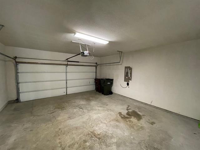 Building Photo - 4776 Bridgewater St