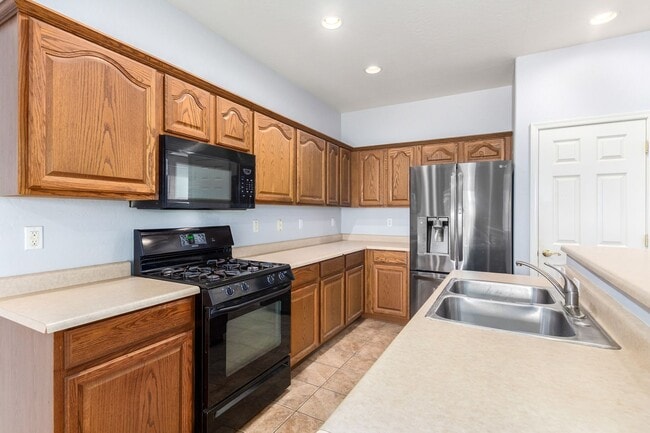 Building Photo - Coming Soon! Spacious Home & Yard with RV ...