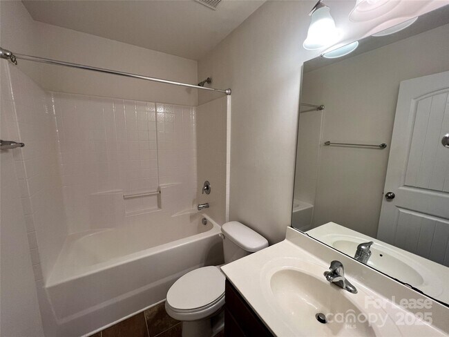 Building Photo - 17208 Caldwell Track Dr