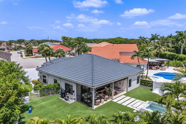 Building Photo - 10852 La Salinas Cir