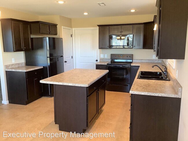 Building Photo - 3 br, 2 bath House - 212 Sun Valley Ct