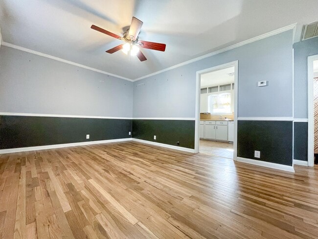 Building Photo - 523 W Merriweather St