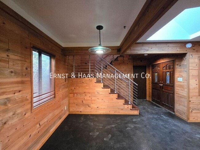 Building Photo - 1330 Ximeno Ave