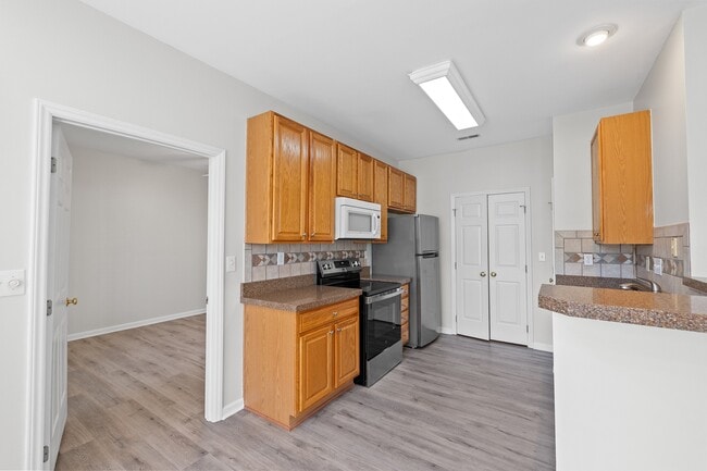 Building Photo - 1713 Kudrow Ln