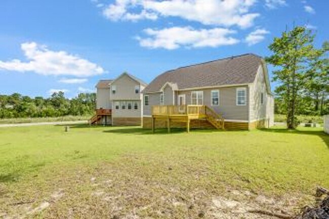 Building Photo - Creekside at Aragona Village