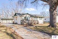 Building Photo - RENTAL PENDING