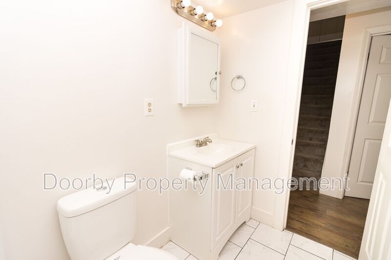 Building Photo - 3728 Chula Vista Dr